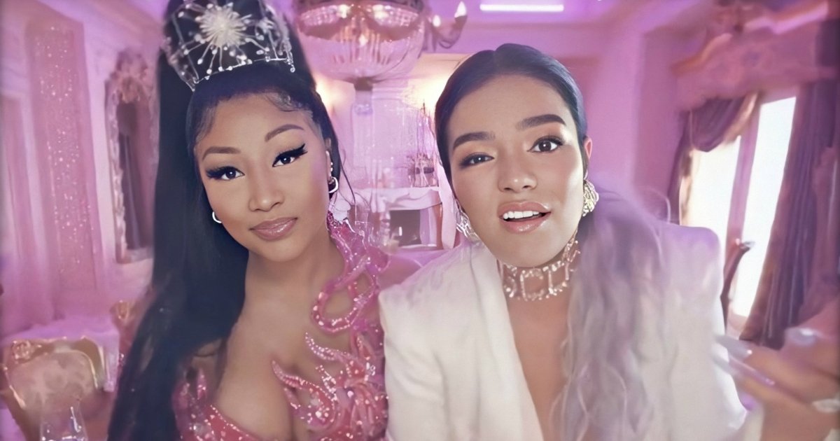 Nicki Minaj e Karol G no clipe de Tusa (Reprodução: YouTube)