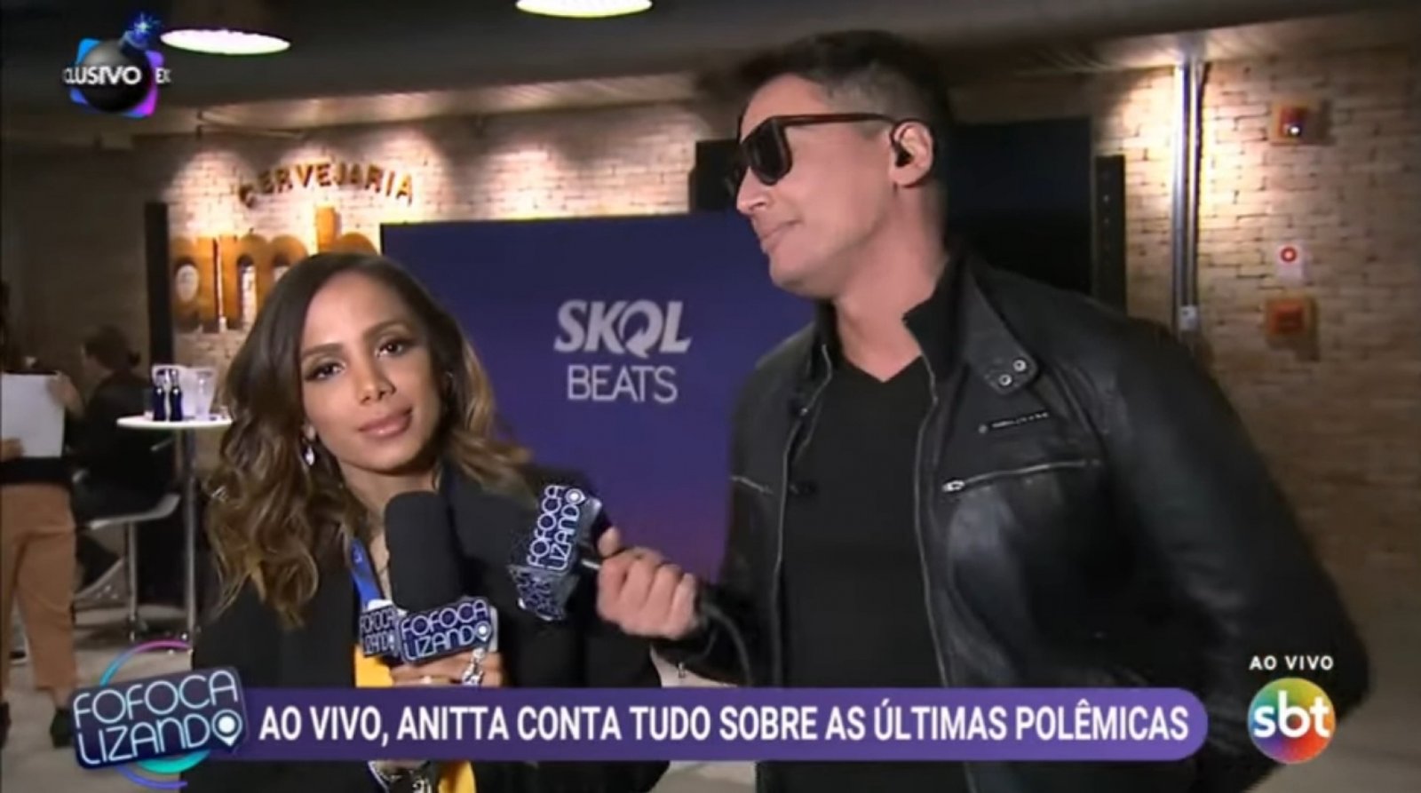 Anitta em entrevista para leo Dias no Fofocalizando (Reprodução: SBT)