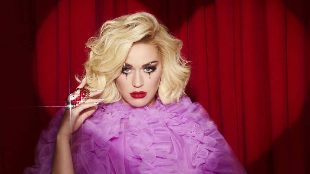 Katy Perry prepara novo documentário