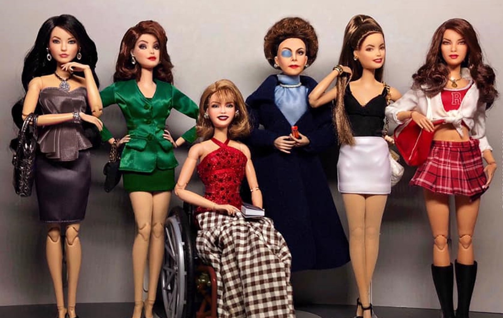 Artista mexicana transforma Barbies em personagens de novelas e da cultura pop (Reprodução: Instagram/@aaronmalibu)