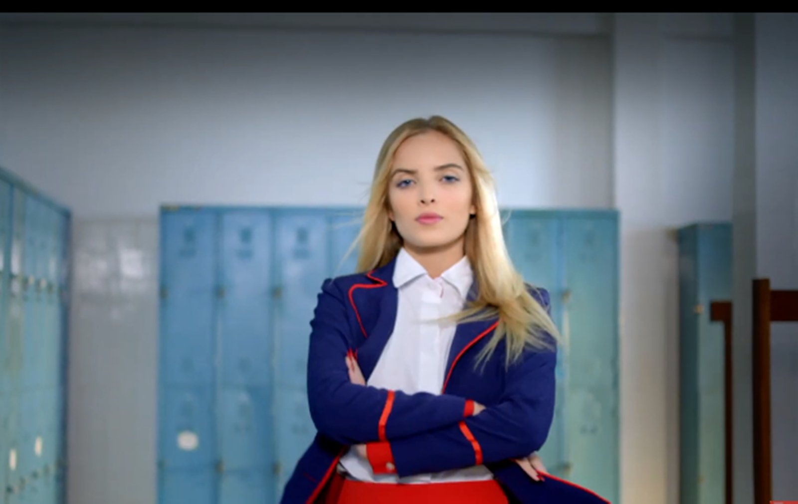 Giovanna Chaves estrela nova série na RedeTV! (Reprodução: YouTube)