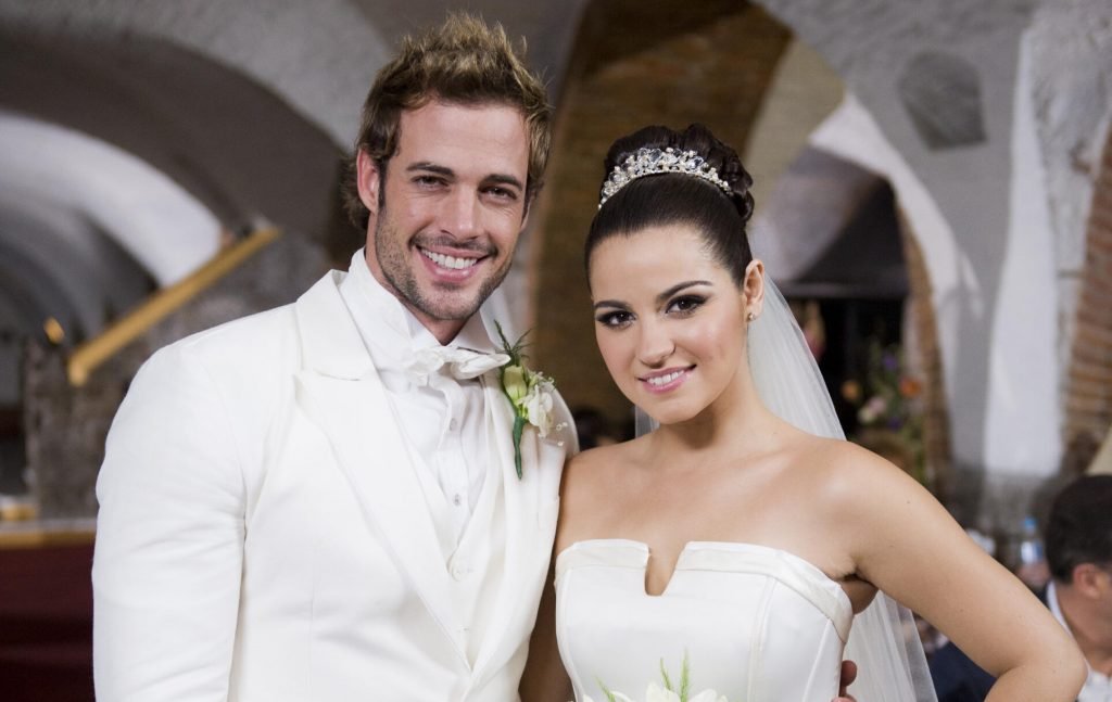 William Levy e Maite Perroni em Triunfo do Amor (Divulgação / SBT)