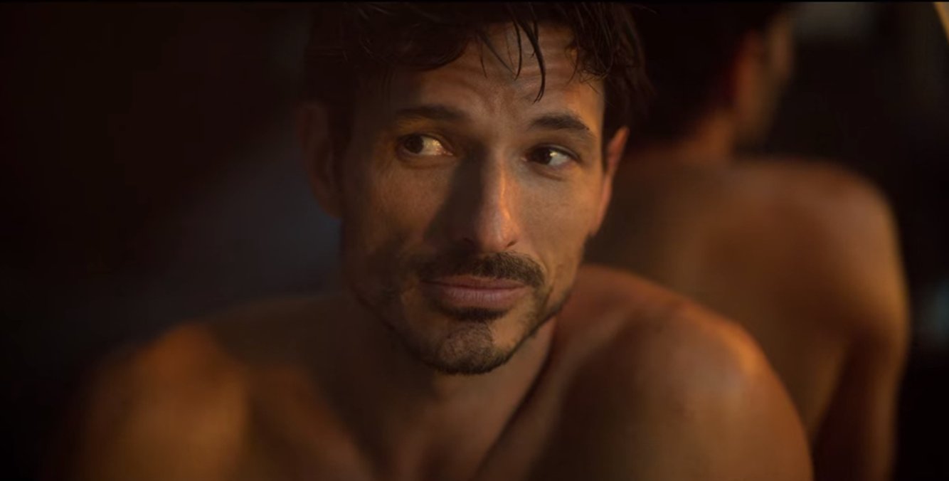 Andrés Velencoso (Reprodução: Netflix)